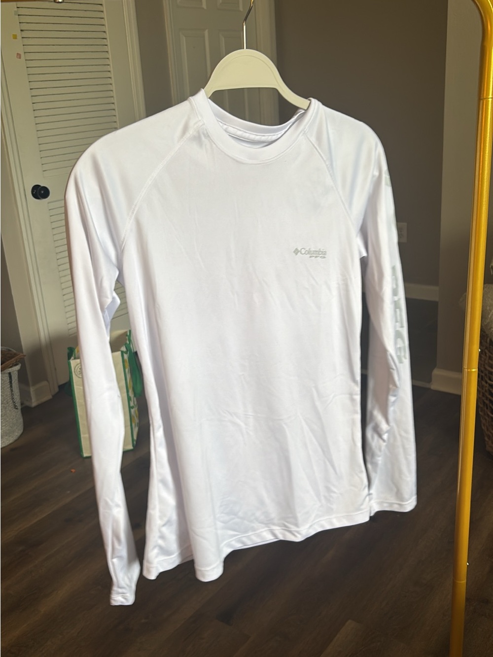 Columbia Women’s Long Sleeve Sun Shirt — White
